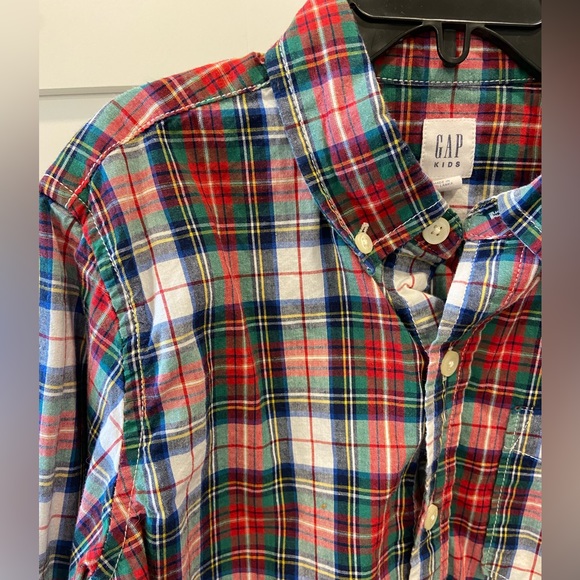 🎄GAP Holiday Plaid Button Down Shirt - Picture 3 of 5